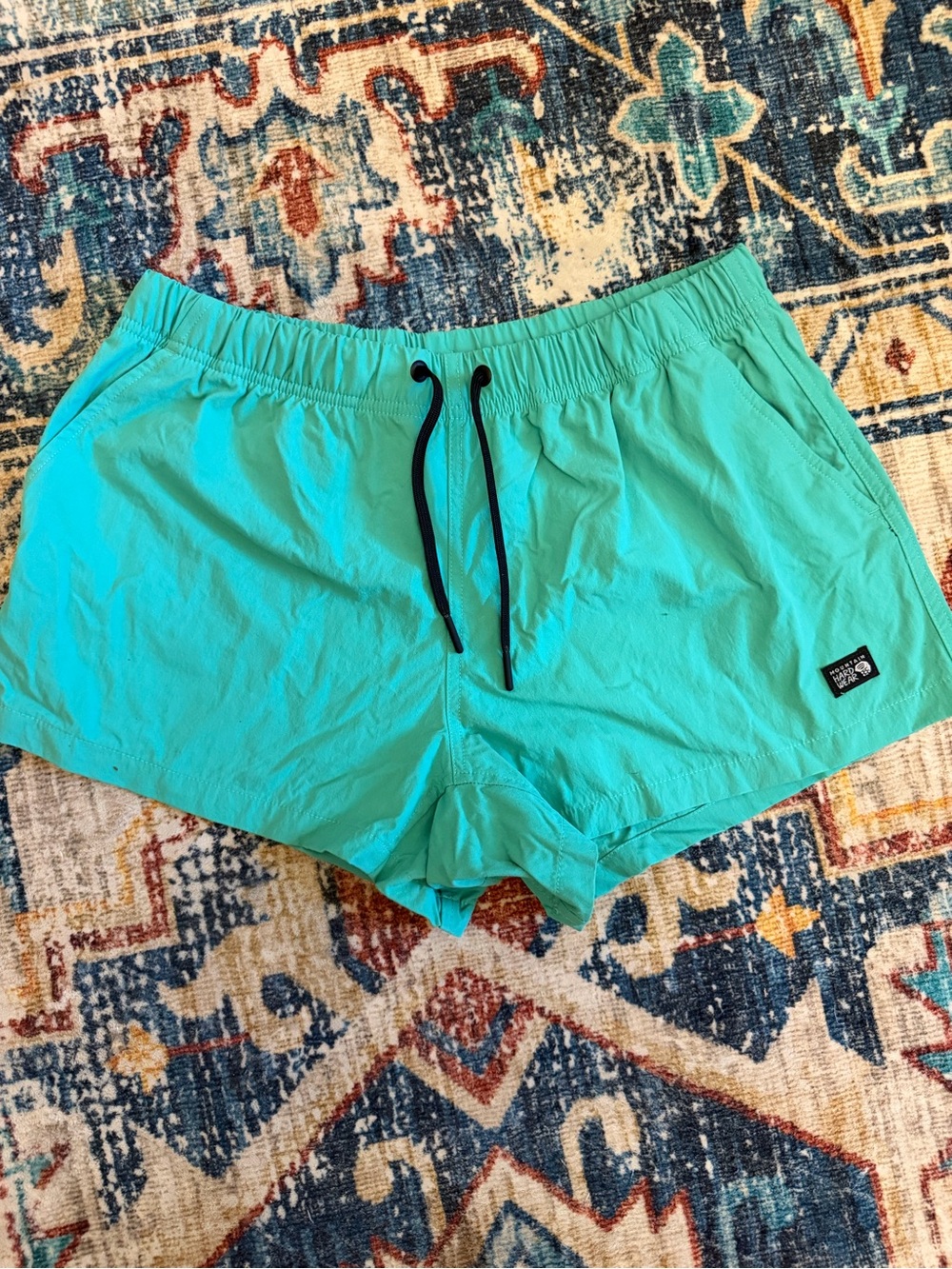 Mountain Hardwear Stryker Women's Athletic Drawstring Shorts - Picture 2 of 5
